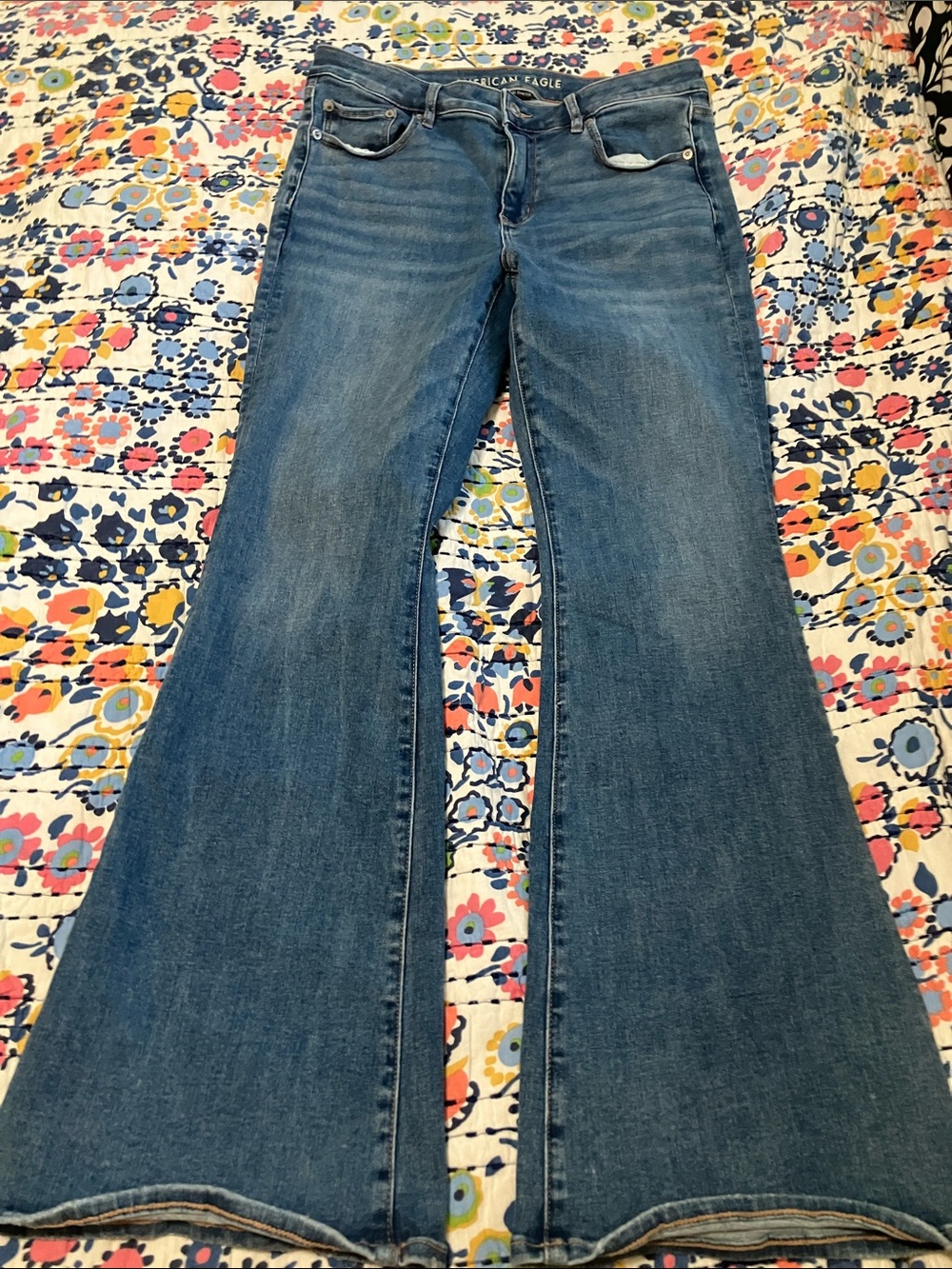 American Eagle Outfitters Medium Blue Low Rise Flare Jeans